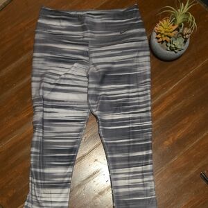 Nike Kids Gray Striped Leggings